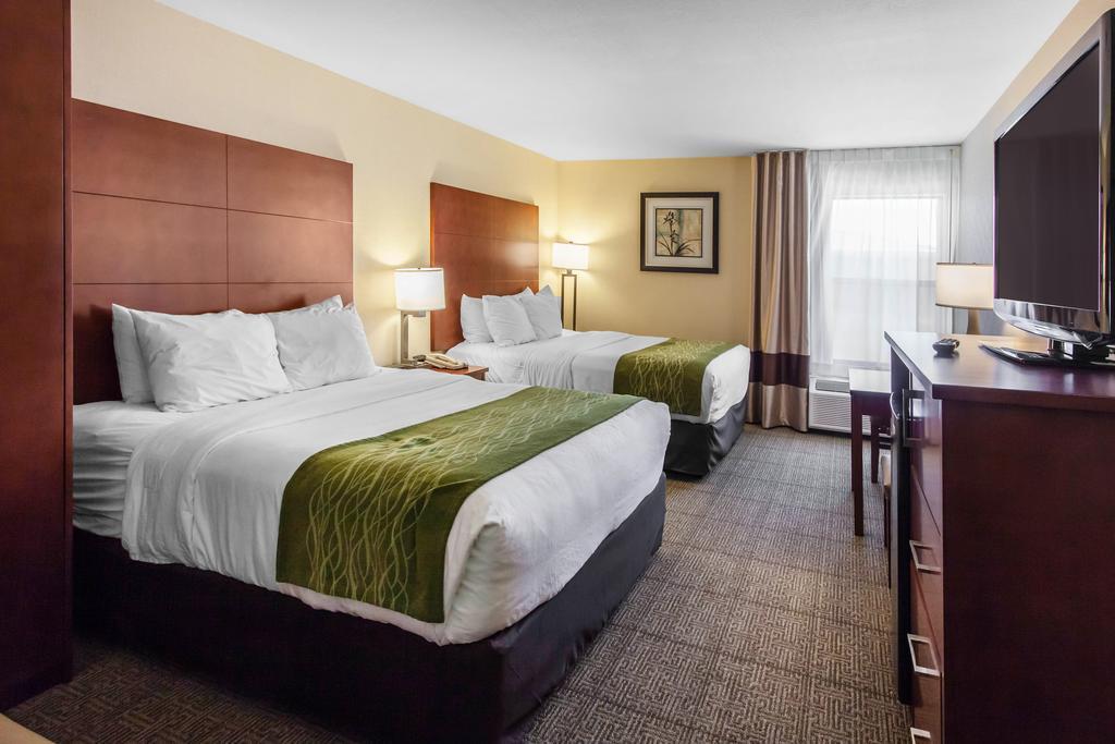 Comfort Inn & Suites Near Fallon Naval Air Station Εξωτερικό φωτογραφία