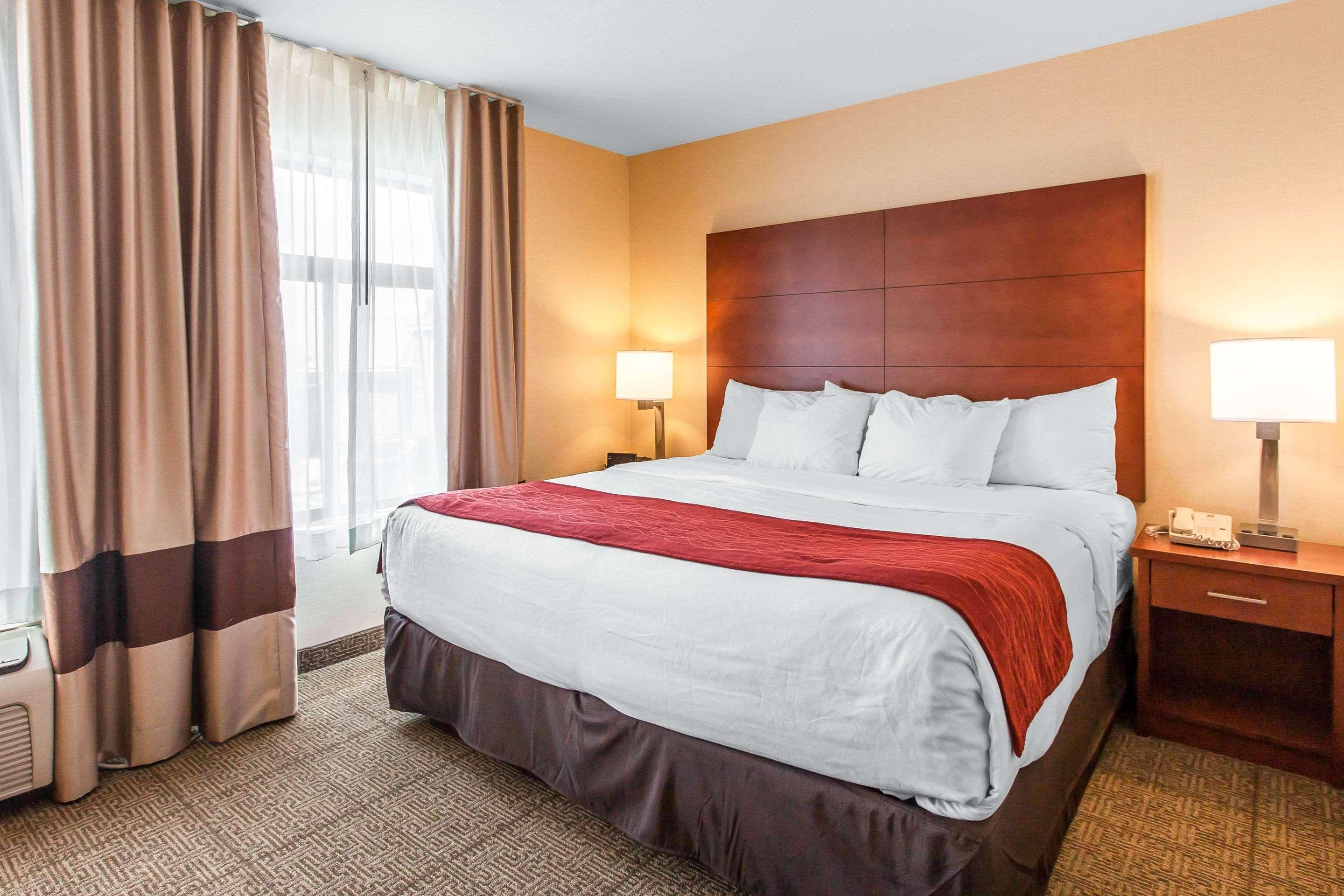 Comfort Inn & Suites Near Fallon Naval Air Station Εξωτερικό φωτογραφία