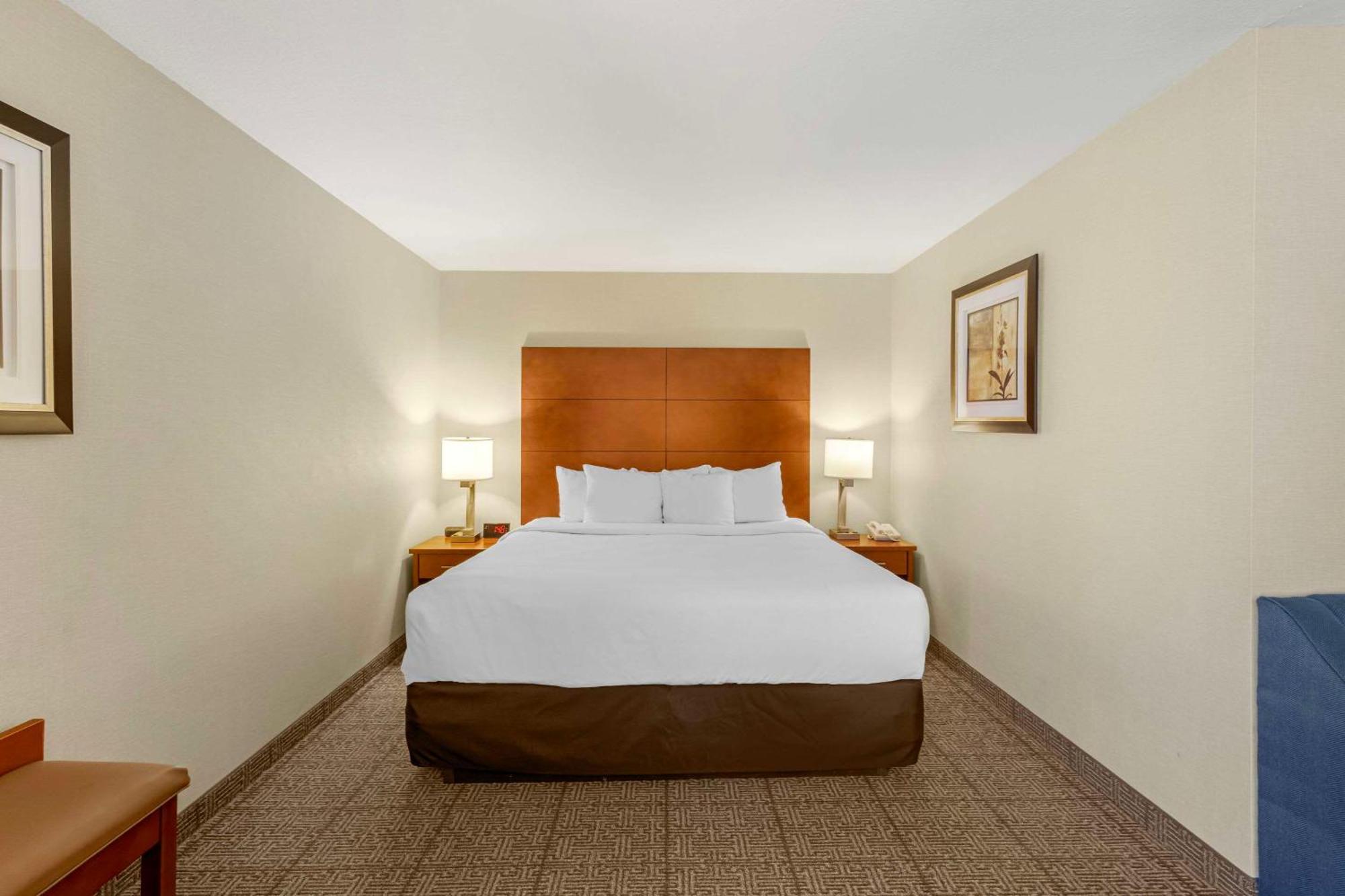 Comfort Inn & Suites Near Fallon Naval Air Station Εξωτερικό φωτογραφία