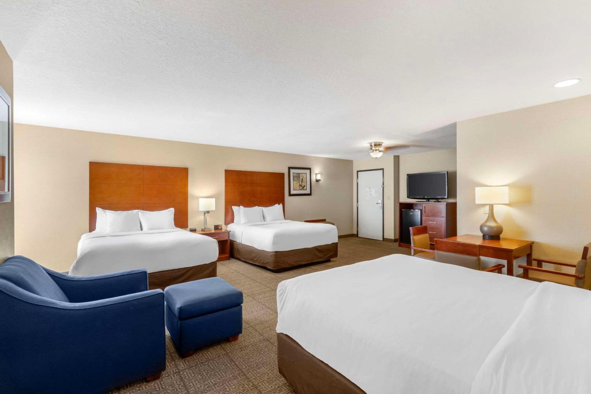 Comfort Inn & Suites Near Fallon Naval Air Station Εξωτερικό φωτογραφία