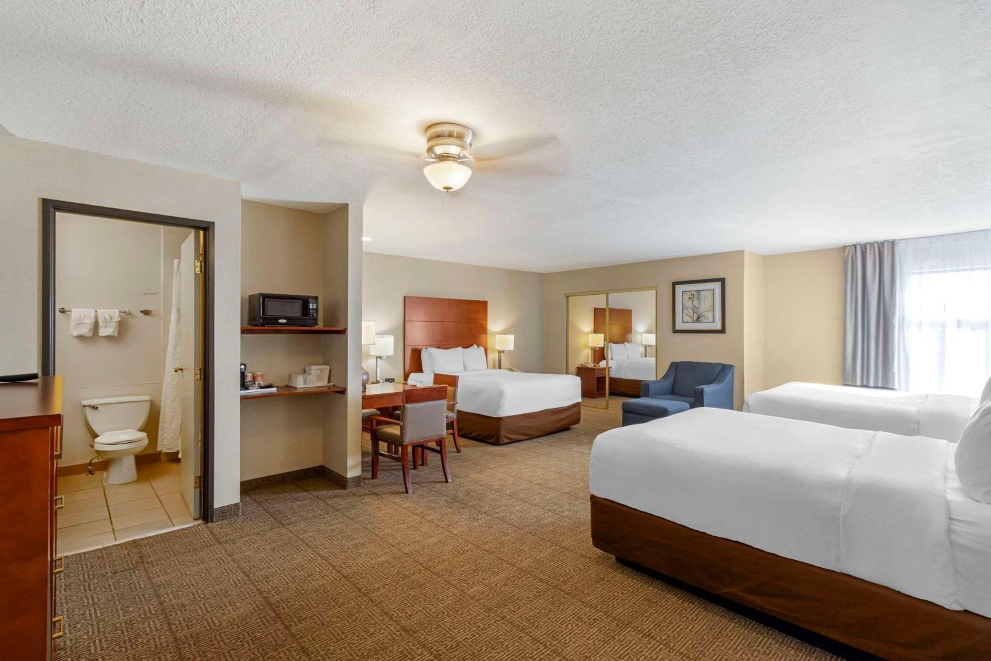 Comfort Inn & Suites Near Fallon Naval Air Station Εξωτερικό φωτογραφία