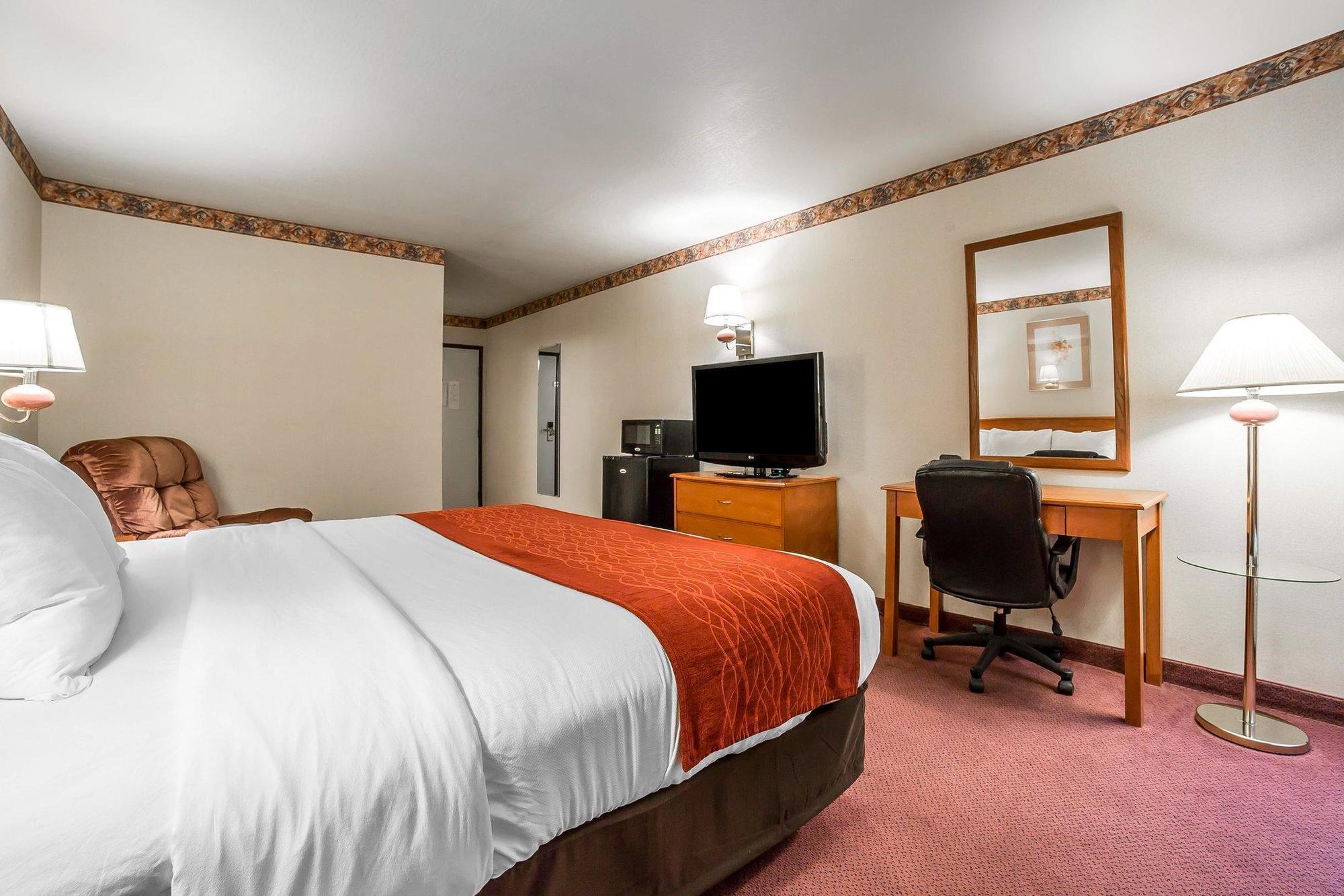 Comfort Inn & Suites Near Fallon Naval Air Station Εξωτερικό φωτογραφία